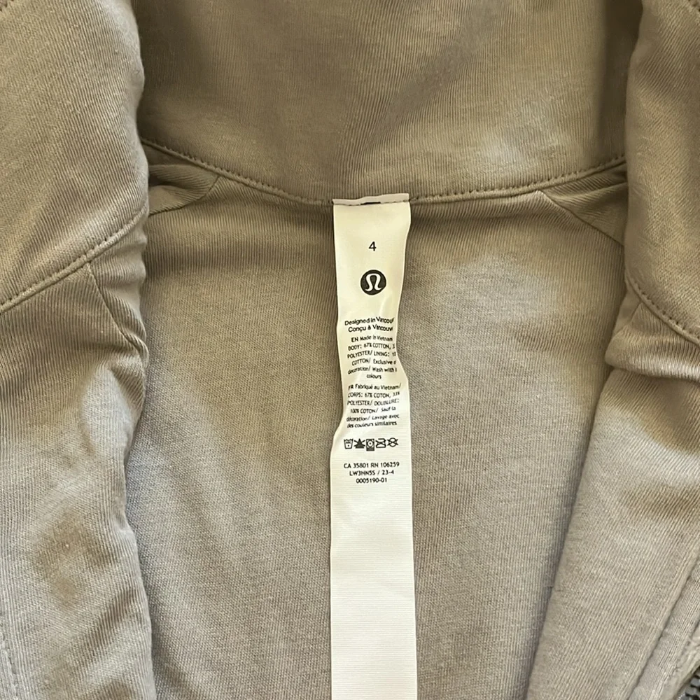 NWOT Lululemon Scuba Track Jacket Velvet Cord - Picture 5 of 5